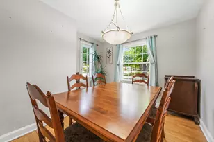 2905 S 95th St, West Allis, WI 53227 - Photo 7