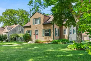 2905 S 95th St, West Allis, WI 53227 - Photo 1