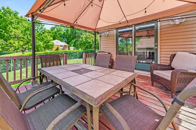 2905 S 95th St, West Allis, WI 53227 - Photo 37