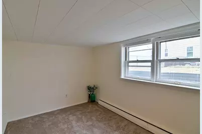 2807  Washington Rd #Lower Unit, Kenosha, WI 53140 - Photo 9