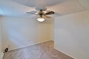 2807 Washington Rd, Kenosha, WI 53140 - Photo 15