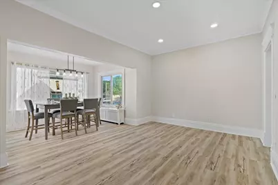 132 E Washington St, West Bend, WI 53095 - Photo 11