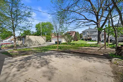 132 E Washington St, West Bend, WI 53095 - Photo 41
