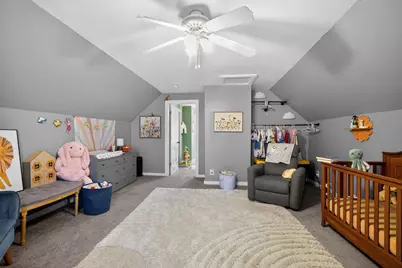 2469 S Chase Ave, Milwaukee, WI 53207 - Photo 11