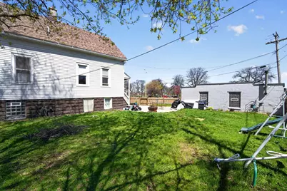 2469 S Chase Ave, Milwaukee, WI 53207 - Photo 3