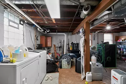 2469 S Chase Ave, Milwaukee, WI 53207 - Photo 19