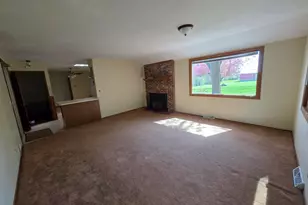 S53W24945 Glendale Rd, Waukesha, WI 53189 - Photo 21