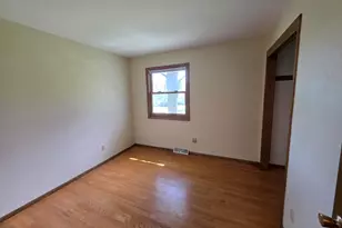 S53W24945 Glendale Rd, Waukesha, WI 53189 - Photo 19
