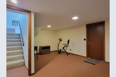 3001  Old Mill Dr, Racine, WI 53405 - Photo 25