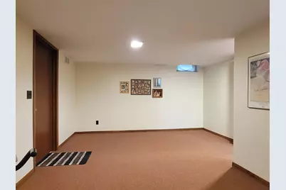 3001  Old Mill Dr, Racine, WI 53405 - Photo 27