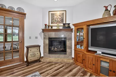 210  Potter Rd #102, Elkhorn, WI 53121 - Photo 15