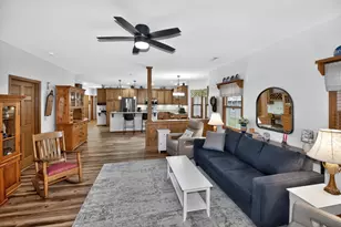 210 Potter Rd, Elkhorn, WI 53121 - Photo 17