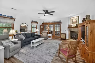 210 Potter Rd, Elkhorn, WI 53121 - Photo 13