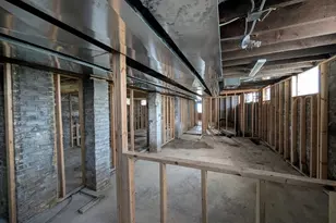 2329 N Vel R. Phillips Ave, Milwaukee, WI 53212 - Photo 35
