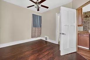 2329 N Vel R. Phillips Ave, Milwaukee, WI 53212 - Photo 33