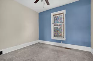 2329 N Vel R. Phillips Ave, Milwaukee, WI 53212 - Photo 37