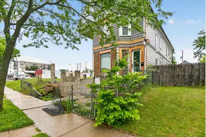 2329 N Vel R Phillips Ave #2331, Milwaukee, WI 53212 - Photo 5