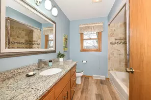 W166N10248 Calico Ln, Germantown, WI 53022 - Photo 25