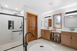 W307N2873 Fieldwood Dr, Delafield, WI 53072 - Photo 45