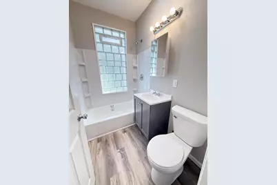 3641 N Port Washington Ave, Milwaukee, WI 53212 - Photo 3