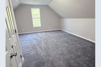 3641 N Port Washington Ave, Milwaukee, WI 53212 - Photo 11