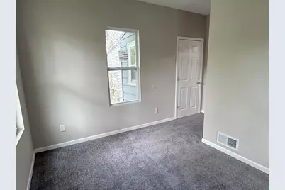 3641 N Port Washington Ave, Milwaukee, WI 53212 - Photo 17