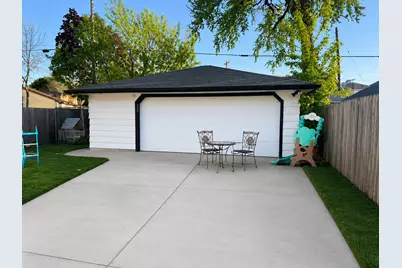 2431  Jerome Blvd, Racine, WI 53403 - Photo 25