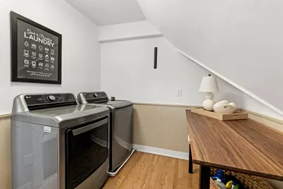 4867 N Berkeley Blvd, Whitefish Bay, WI 53217 - Photo 13
