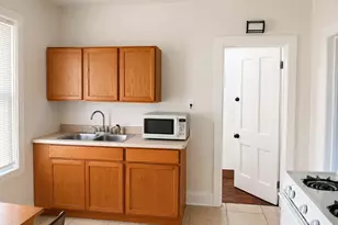 2337 Hansen Ave, Racine, WI 53405 - Photo 9