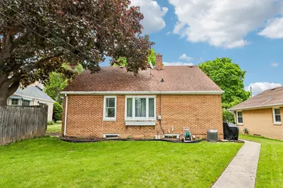 3311 N 82nd St, Milwaukee, WI 53222 - Photo 31