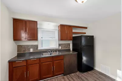 3867 N 36th St, Milwaukee, WI 53216 - Photo 17