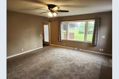 942  Mulberry St, Lake Mills, WI 53551 - Photo 19