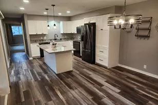 942 Mulberry St, Lake Mills, WI 53551 - Photo 11