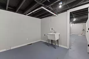 2573 N 45th St, Milwaukee, WI 53210 - Photo 25
