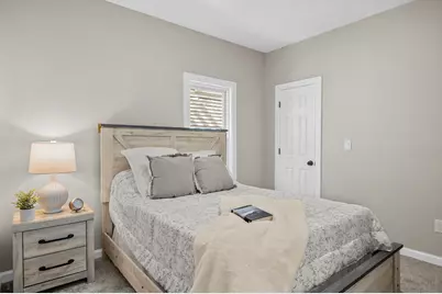 2573 N 45th St, Milwaukee, WI 53210 - Photo 7