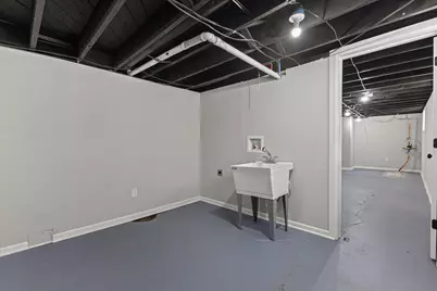 2573 N 45th St, Milwaukee, WI 53210 - Photo 23