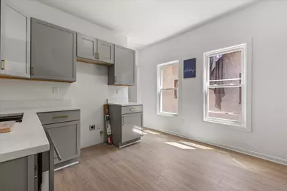 2573 N 45th St, Milwaukee, WI 53210 - Photo 13