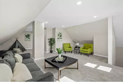 2573 N 45th St, Milwaukee, WI 53210 - Photo 9