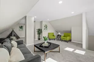 2573 N 45th St, Milwaukee, WI 53210 - Photo 9