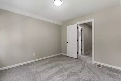 2573 N 45th St, Milwaukee, WI 53210 - Photo 21