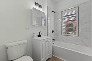 2573 N 45th St, Milwaukee, WI 53210 - Photo 9