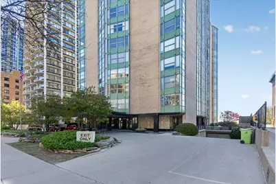 1610 N Prospect Ave #1403, Milwaukee, WI 53202 - Photo 43