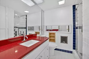 1610 N Prospect Ave, Milwaukee, WI 53202 - Photo 7