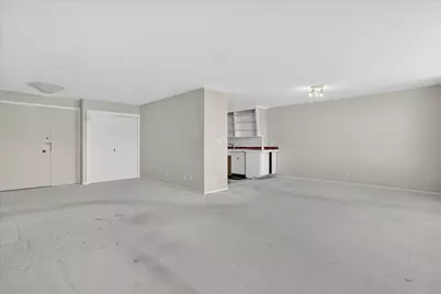 1610 N Prospect Ave #1403, Milwaukee, WI 53202 - Photo 9