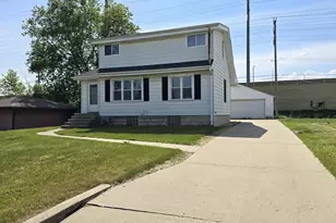 1031 S 98th St, West Allis, WI 53214 - Photo 1