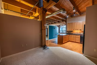 234 E Reservoir Ave #404, Milwaukee, WI 53212 - Photo 11