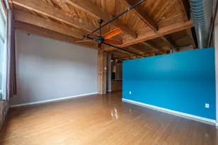 234 E Reservoir Ave, Milwaukee, WI 53212 - Photo 15