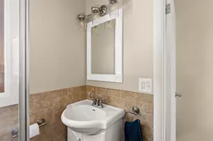 5204 S 10th St, Manitowoc, WI 54220 - Photo 17