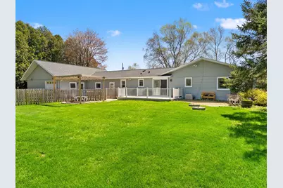 5204 S 10th St, Manitowoc, WI 54220 - Photo 37