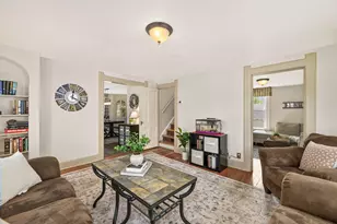 7831 W North Ave, Wauwatosa, WI 53213 - Photo 9